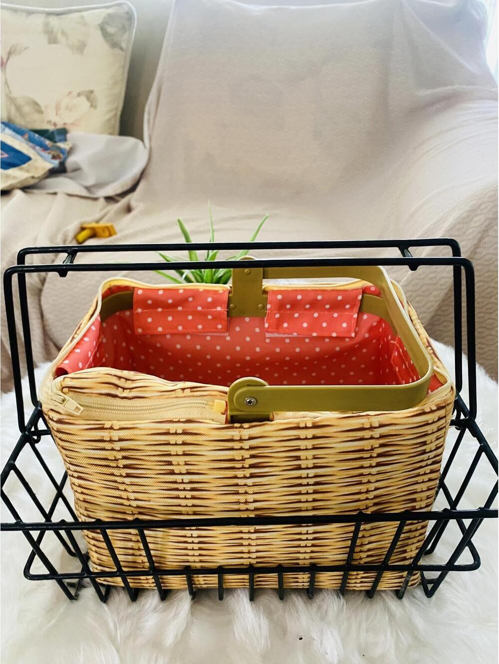 Black Metal Wire Storage Handle Basket and Brown Basket Set - Picture 10 of 10
